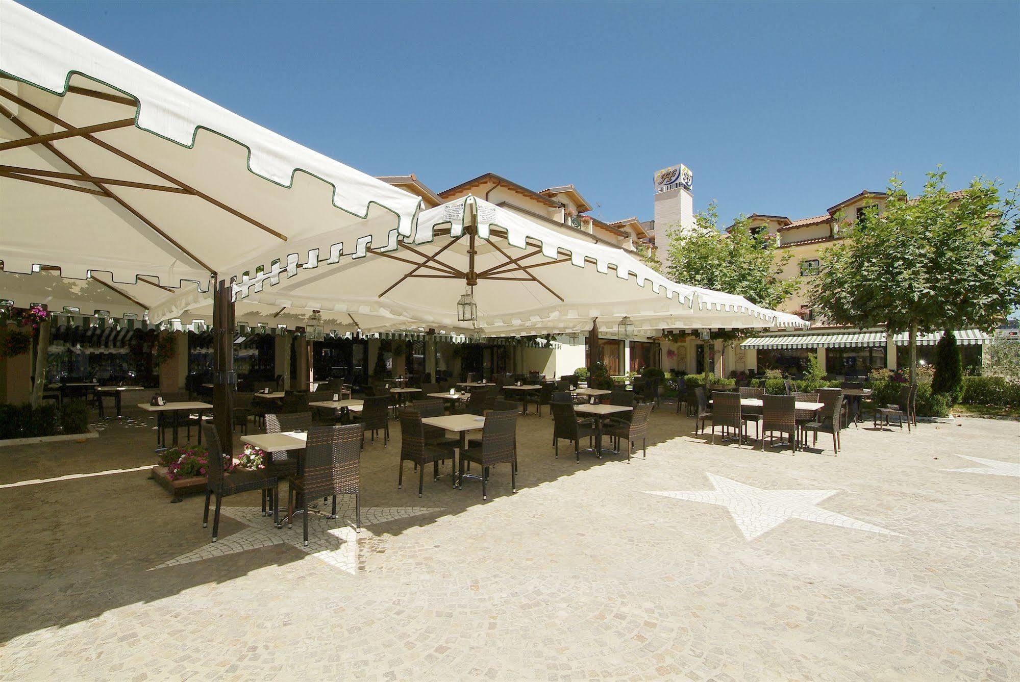 Fashion Hotel Valmontone Exteriér fotografie